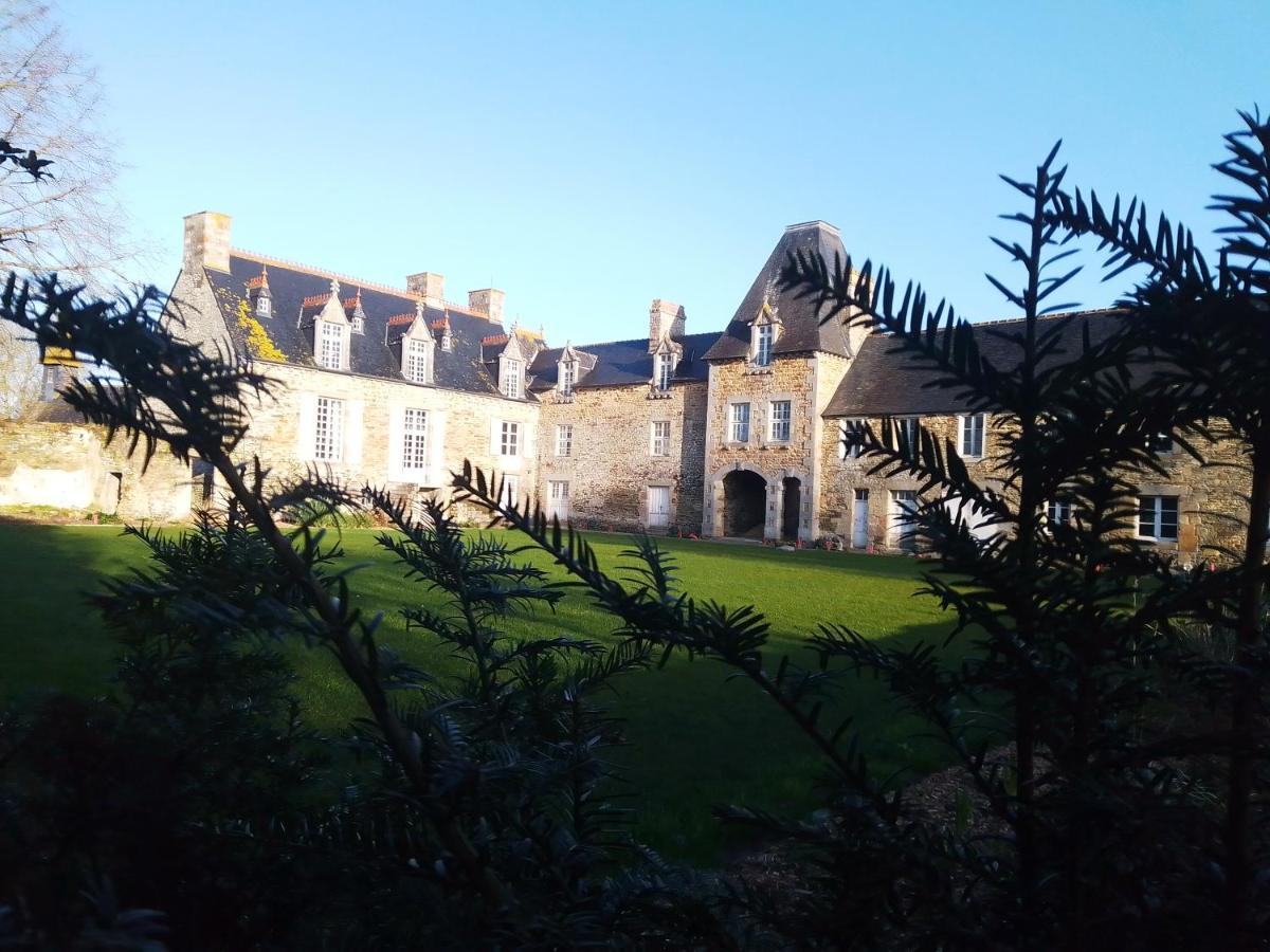 Domaine Du Manoir De Vains酒店 外观 照片