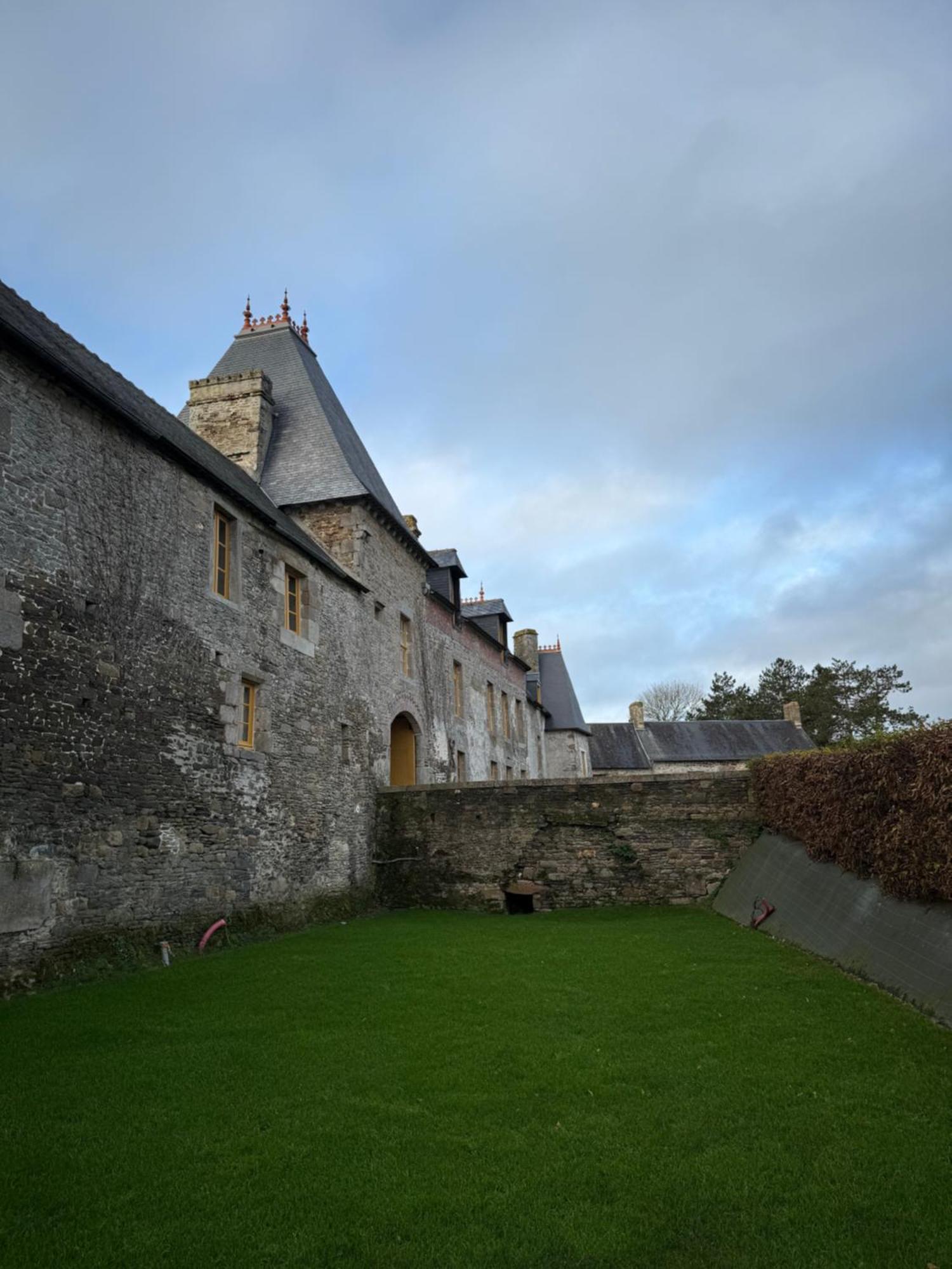 Domaine Du Manoir De Vains酒店 外观 照片