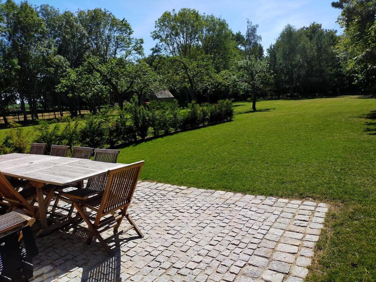 Domaine Du Manoir De Vains酒店 外观 照片